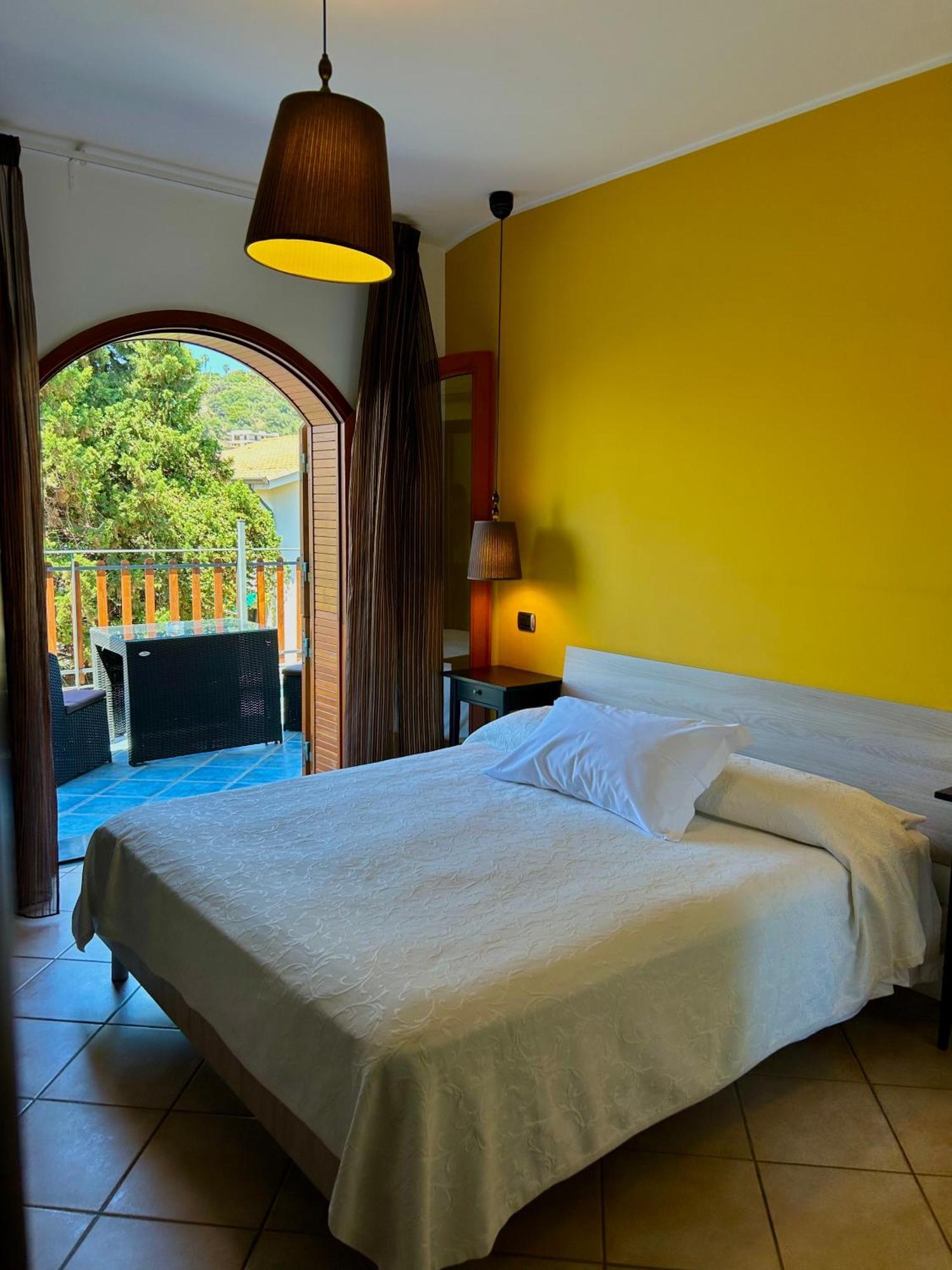 B&B Villa Rodriguez Milazzo Exterior foto